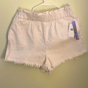 Tinseltown high rise shorts.